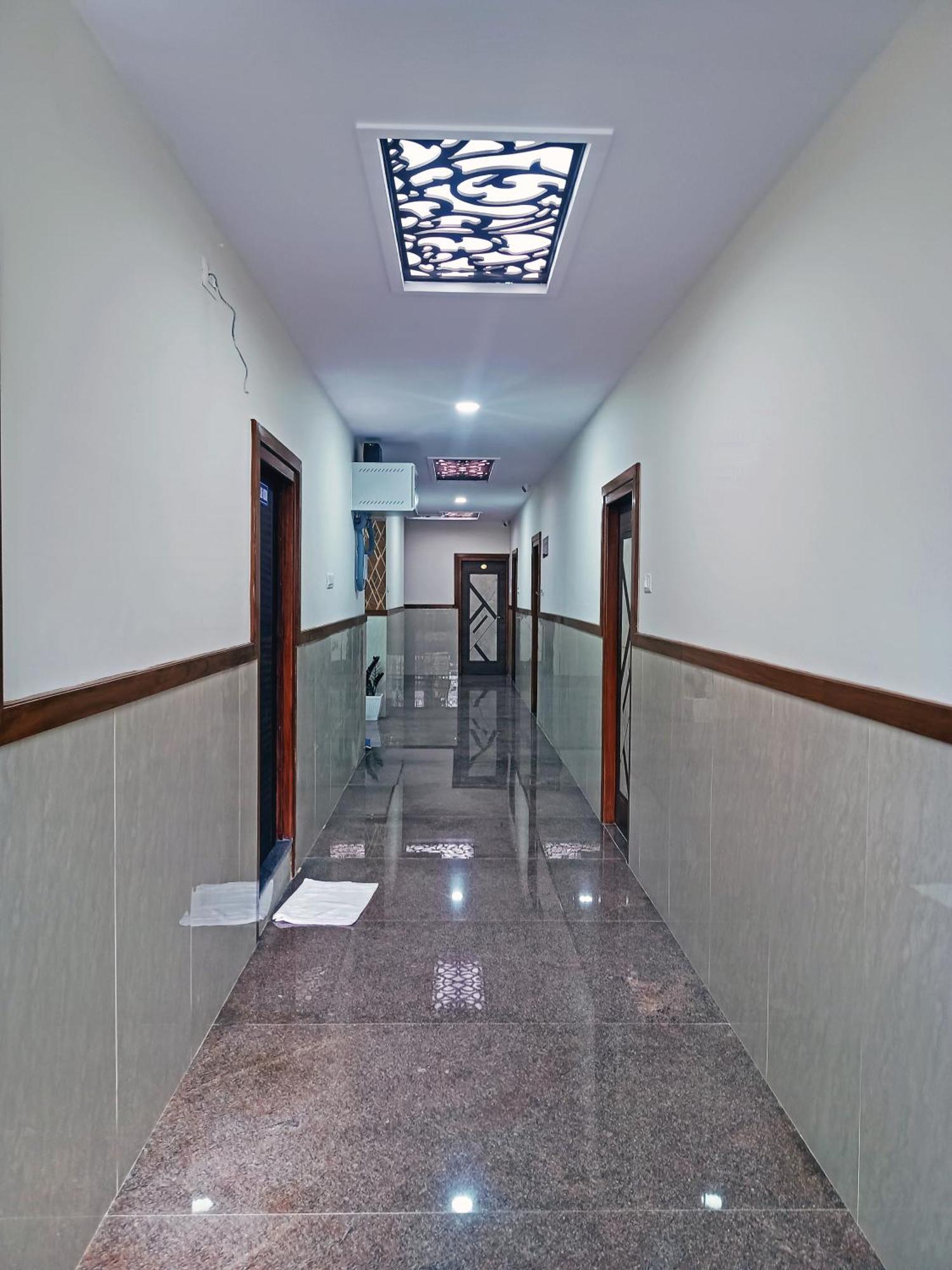 Hotel Achhu Palace バンガロール エクステリア 写真